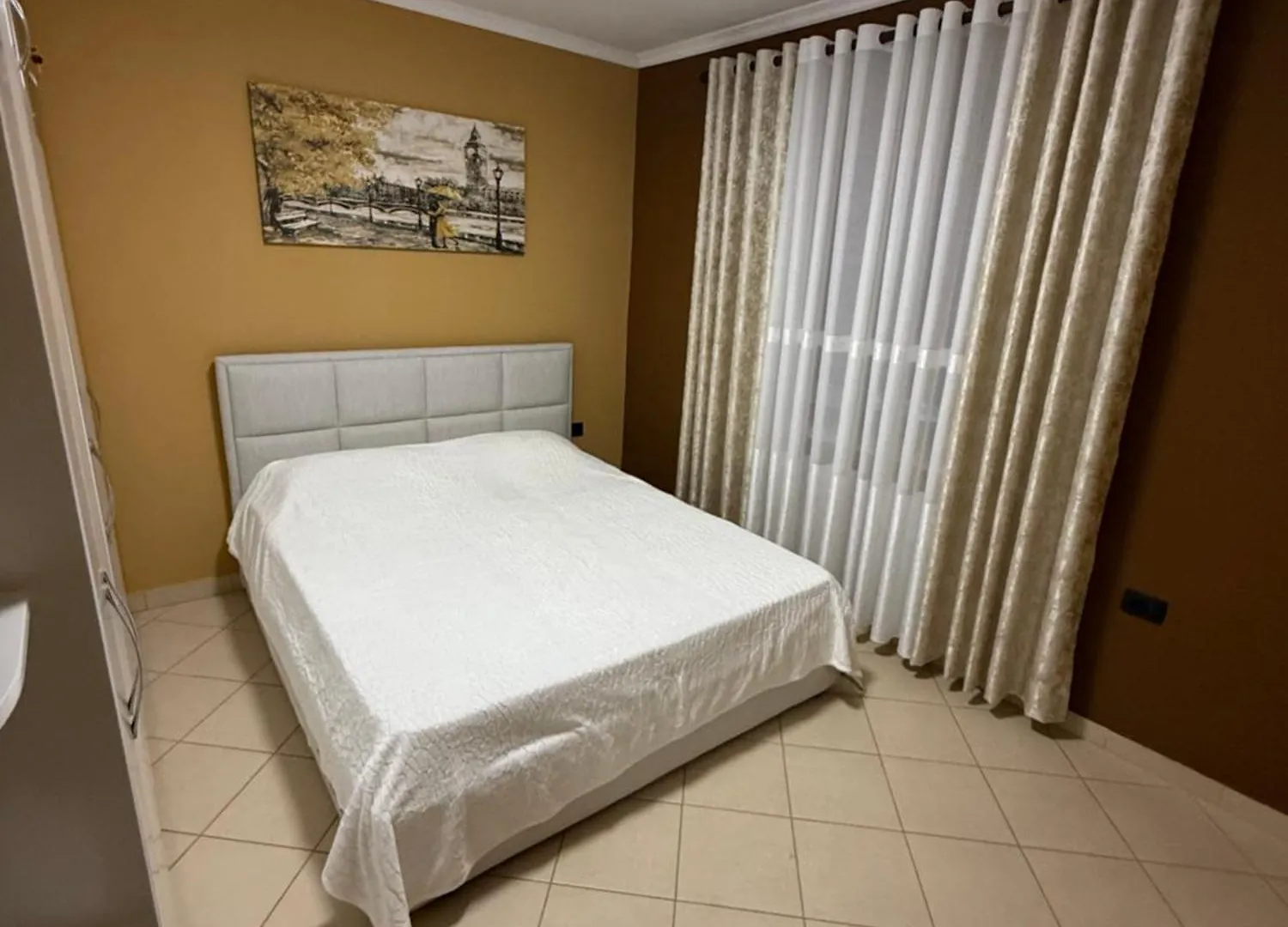 Armando'S Guesthouse Pogradec Appartamento